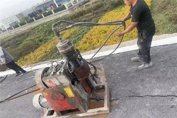 佳木斯马路面下沉注浆加固